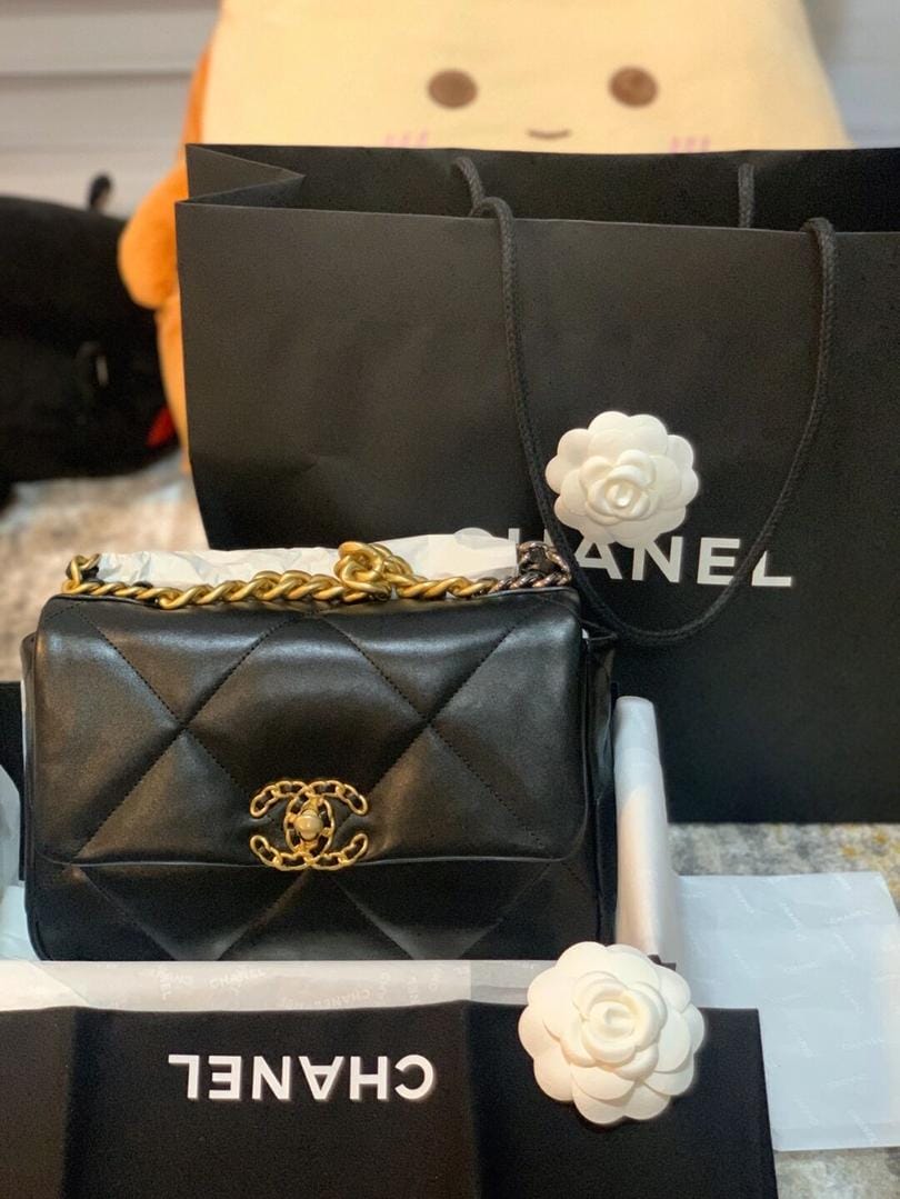 ֻChanel19