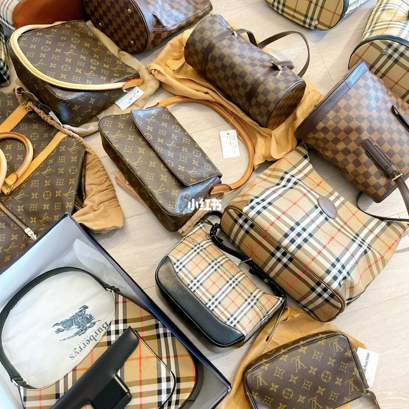 /ɳйŵ.ձйŰ/Burberry.LV