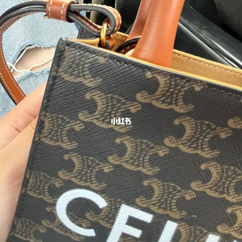 Celine ϻtote