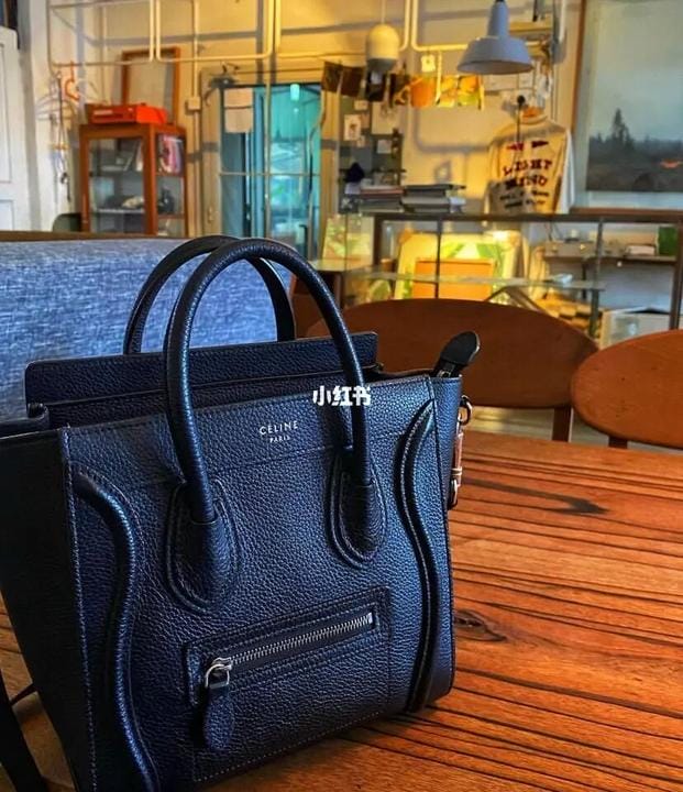 ӵйCeline Nano Luggage Tote