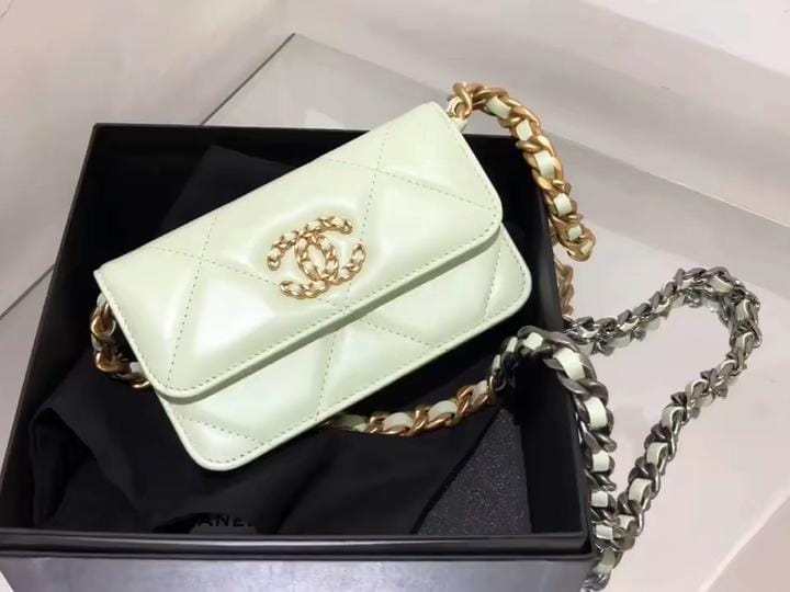 CHANEL 2022C紺ȼ19 MINI WOC