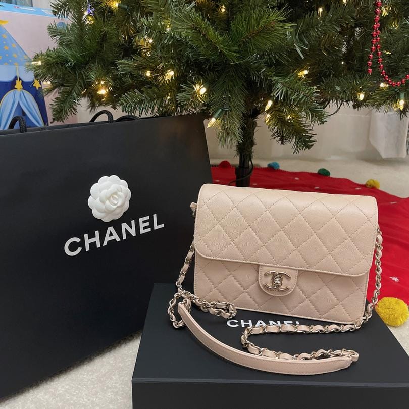 Chanel 22紺¿like a wallet