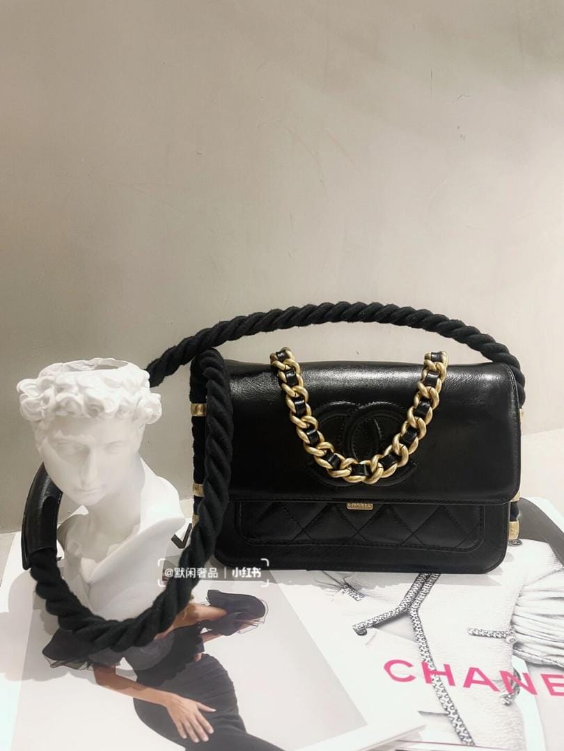 ζChanel flap bag 19¿ǰ