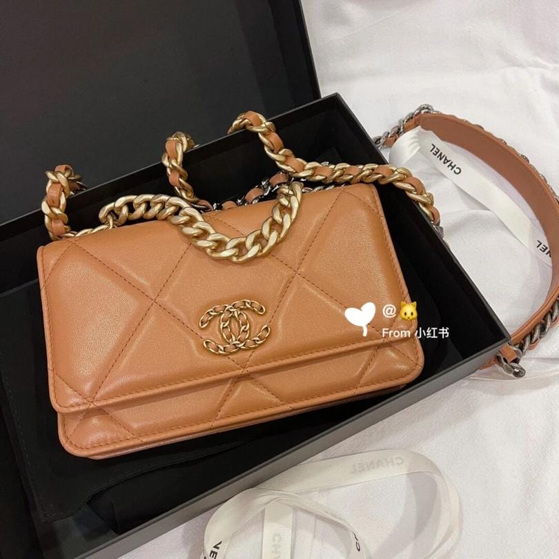 Chanel 19 woc 21k ɫ