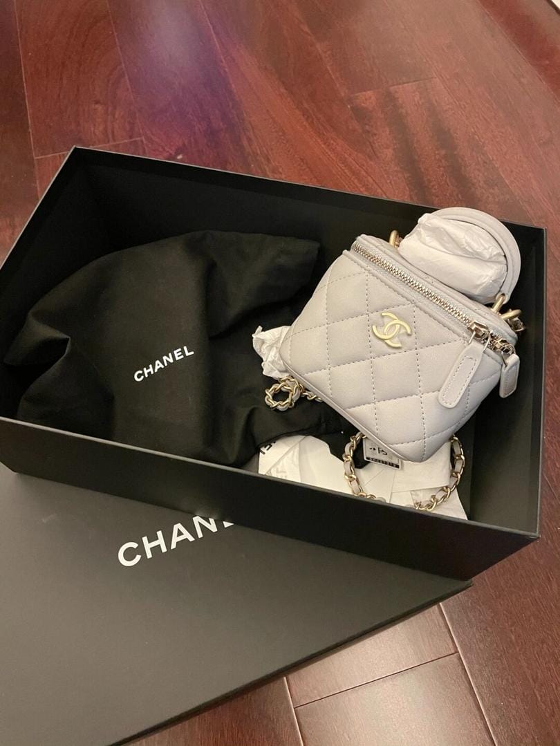 2021CHANELֱӰ ɫ