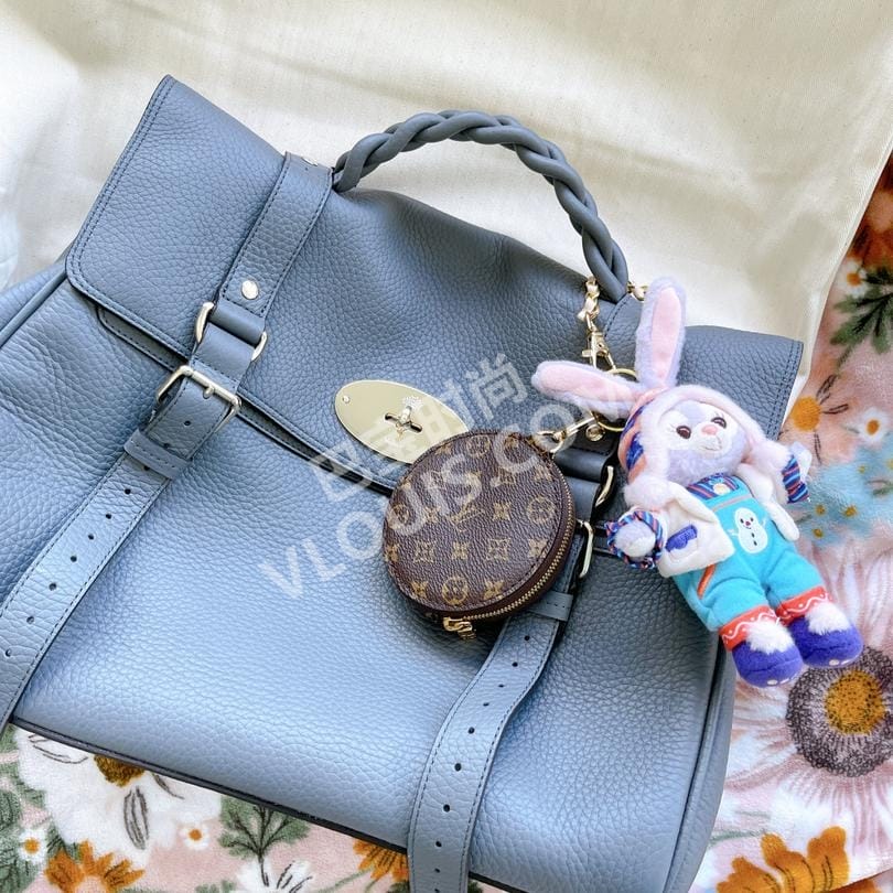 ֵLV neverfull oversized alexa