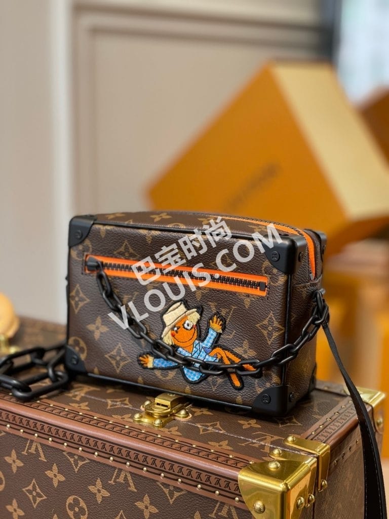 LV M80159 MINI SOFT TRUNK