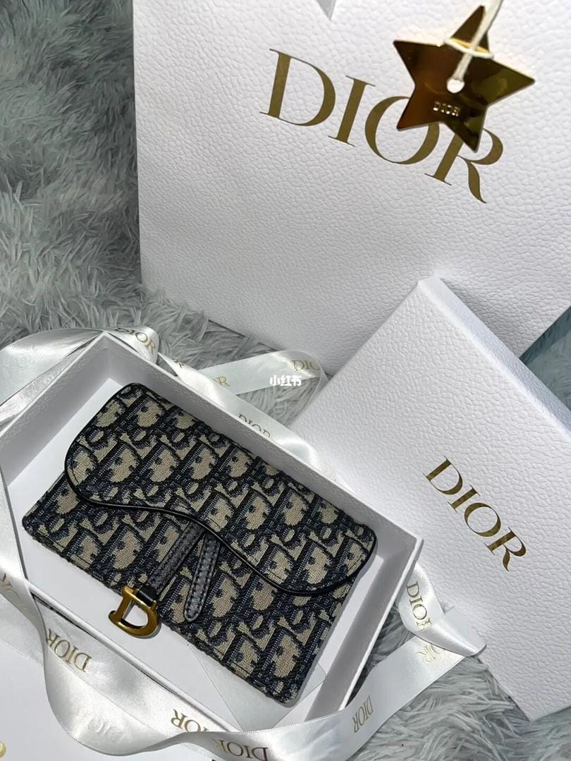 Dior ϻϻ