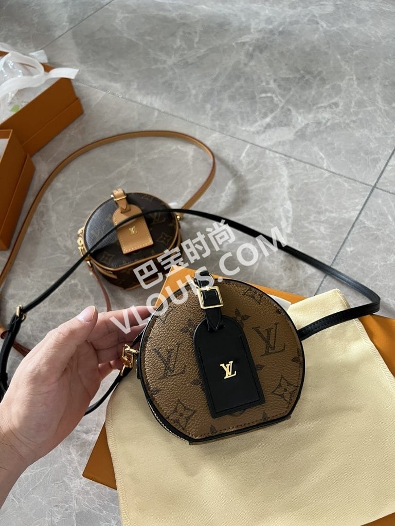 LV MINI BOITE CHAPEAU ԲС