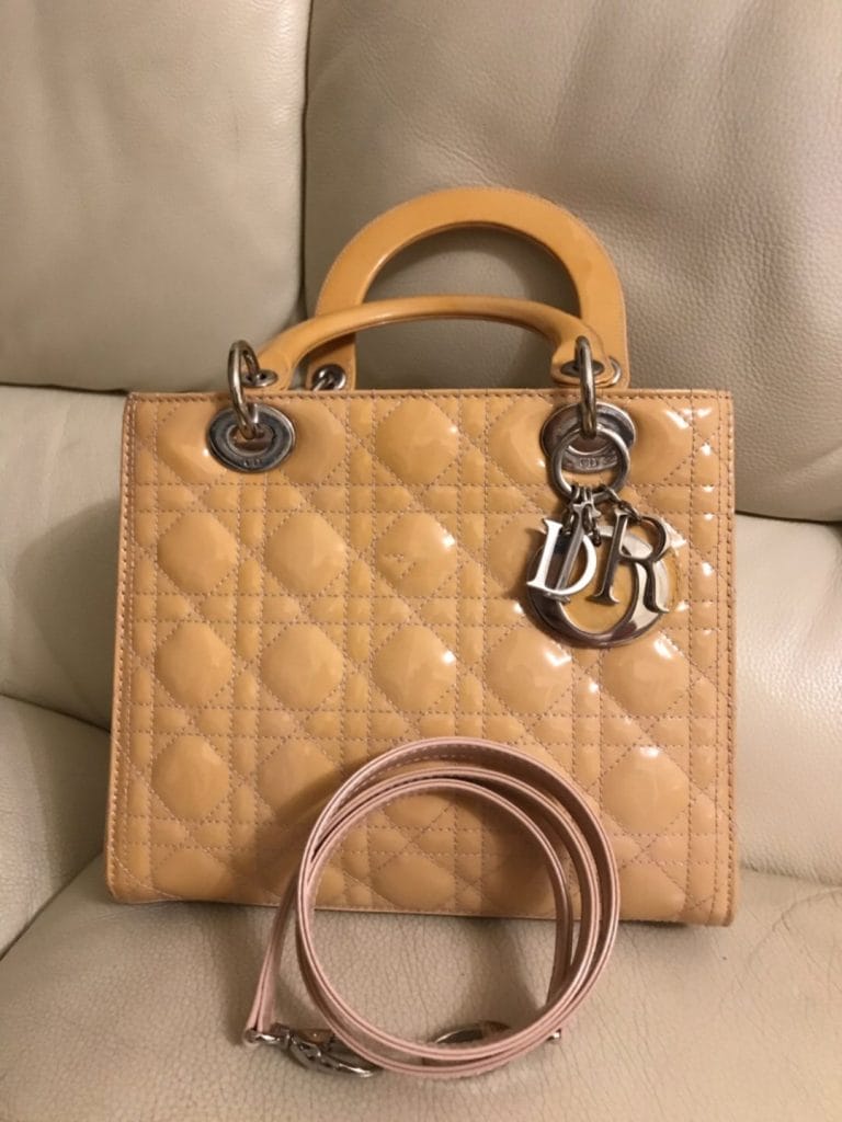 Kİ ]֮һLady Dior ׃ɫˣ