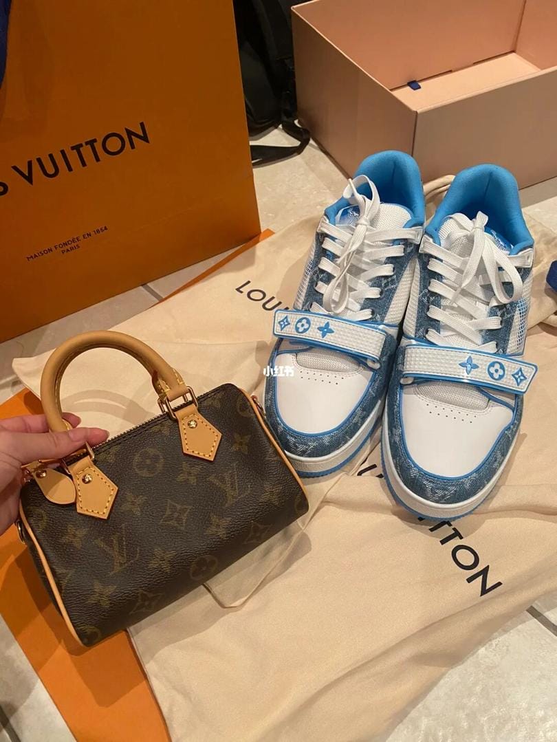 LV Westfield walk-inһ