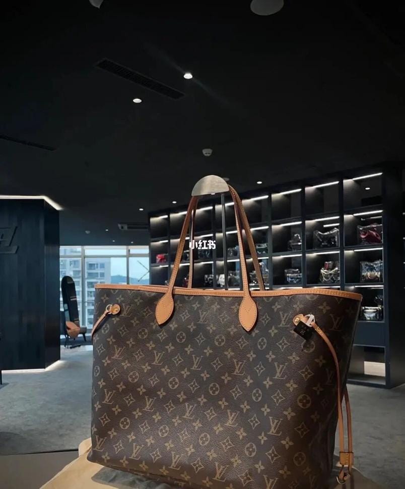 Lv ·