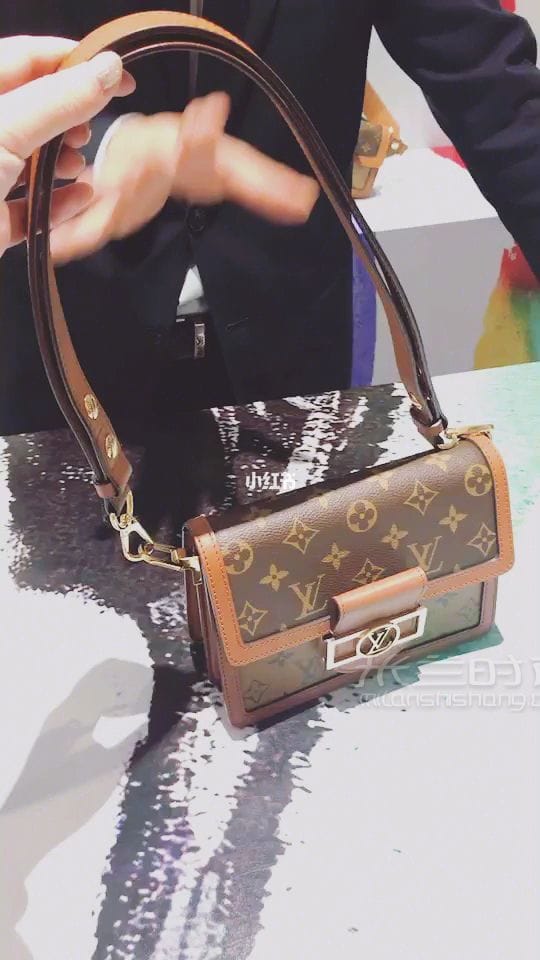 19ÿLv mini dauphineʲ<a href=http://www.jiaduobao.ru/LV/ target=_blank class=infotextkey>·</a>Louis Vuitton