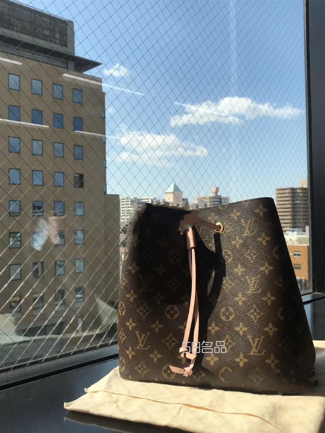 LV ˮͰһֻйŰѡ׼û,lv speedy mini_14