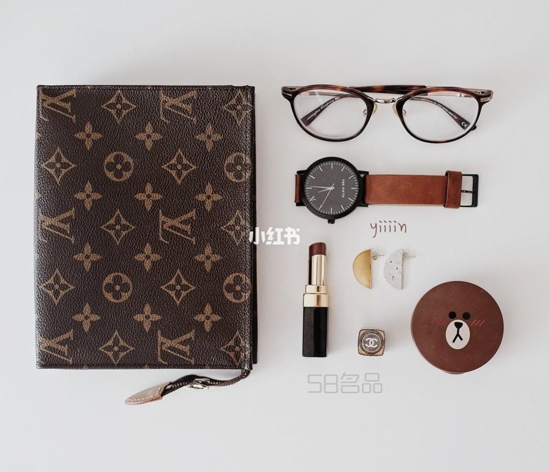 whats in my bag ӛ  lv ϴ,lvӰļж೤_1