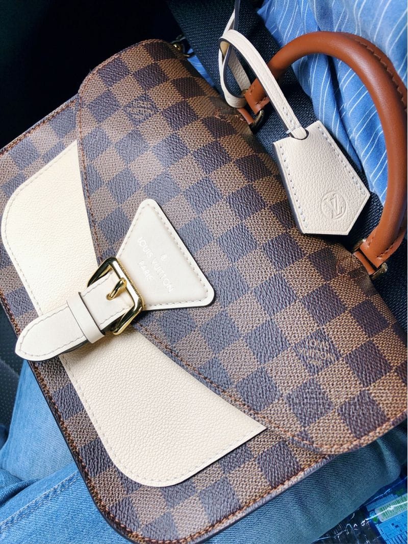 LV Beaumarchais  crossbodyʲ_2