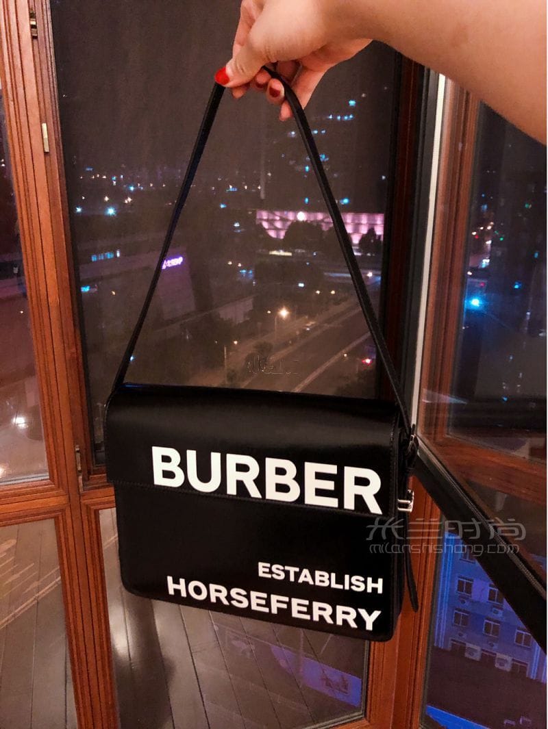 Burberryʱ㶼˵Ƽ_1