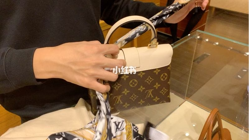 LV¿ͷϵ˿ <a href=http://www.jiaduobao.ru/AhuoLV/ target=_blank class=infotextkey>lv</a>˿ôϵ_1