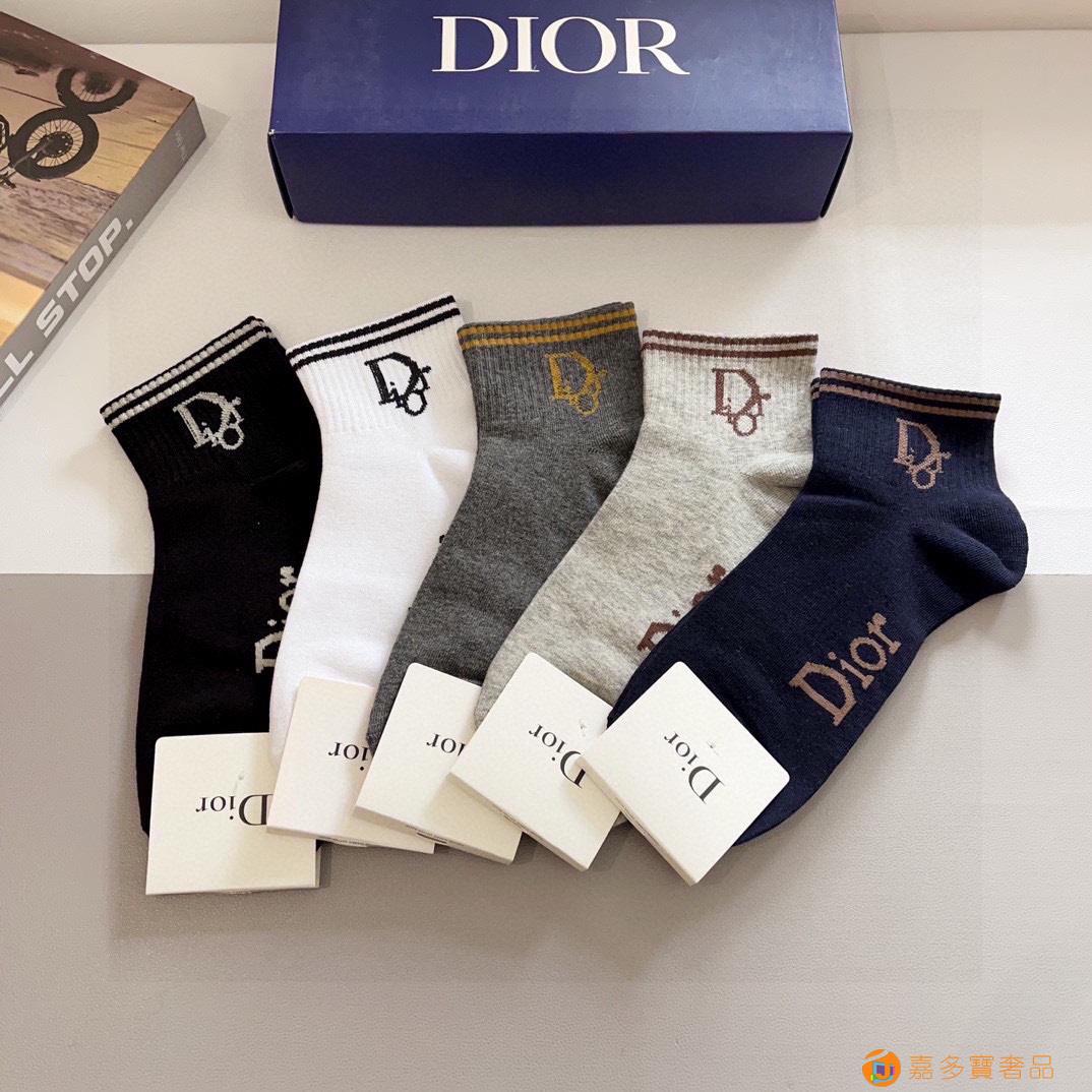 һ˫Dior ϰ ¿ĸ޿ڳͲ!